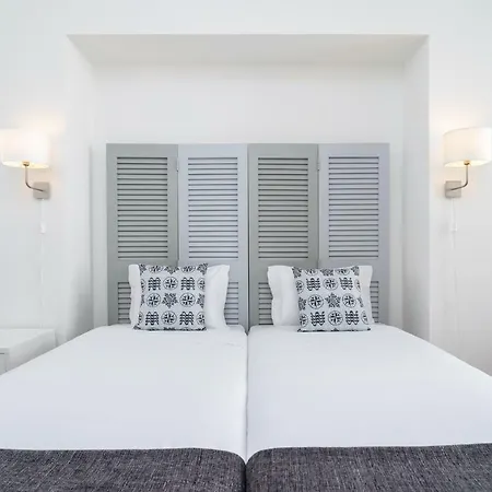 Porta Do Mar Deluxe Apartmán *